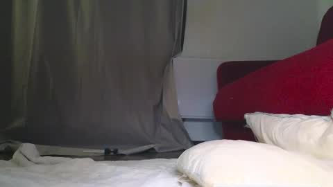 Tati online show from October 17, 11:25 am