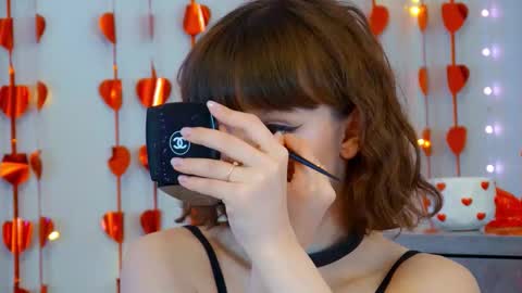 ElisabethDavis online show from February 23, 5:15 pm