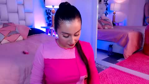 ELISE online show from May 30, 3:49 am