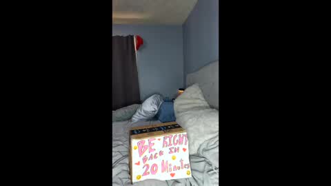 elishacohen33 online show from April 30, 9:41 pm