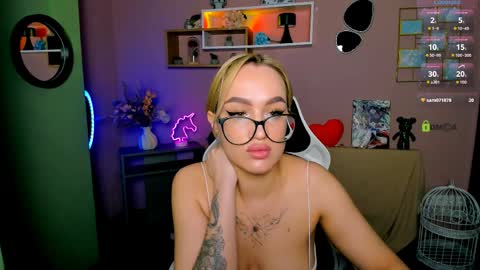 elison online show from March 31, 7:53 am