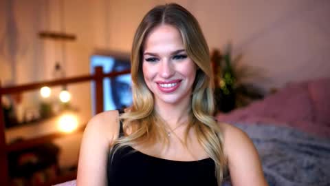 Sunflower  online show from November 9, 5:48 pm