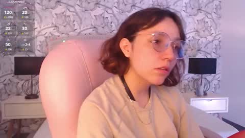 Eliza online show from November 29, 8:27 pm