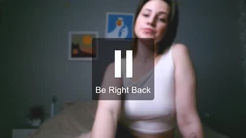 Elizabeth online show from February 3, 6:34 pm