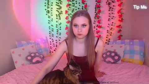 Lizzy online show from May 29, 3:10 pm