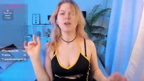 Elizabeth online show from July 7, 7:56 am