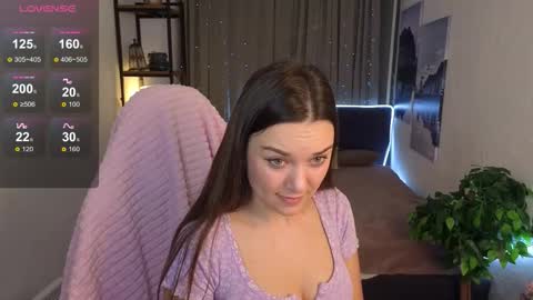 elizabetsoon online show from November 18, 6:49 am