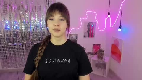 Eliza online show from March 2, 1:05 pm