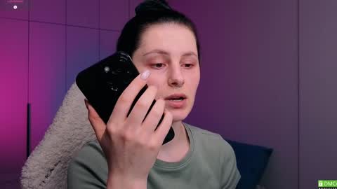 Eli online show from February 8, 4:25 am