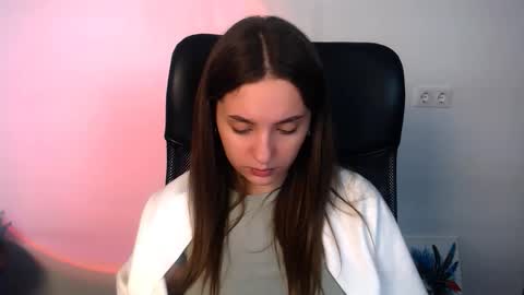 elizsun online show from December 2, 11:41 am