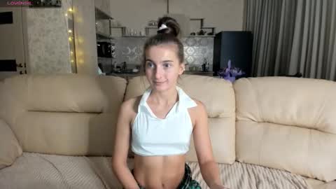 Eliz                               online show from March 9, 5:06 pm