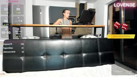 Eliz                               online show from October 5, 5:31 pm