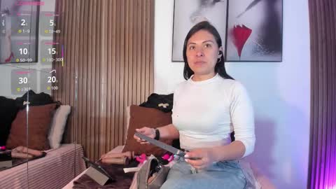 ella rouse online show from October 27, 1:11 pm