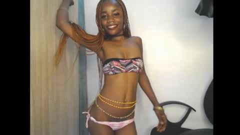 ella online show from April 11, 7:24 am