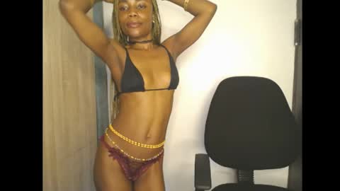 ella online show from May 5, 6:19 am