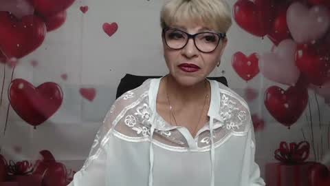 EllaBonito online show from April 18, 6:04 am