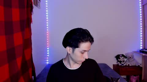 Ella and Cain online show from March 8, 7:20 pm