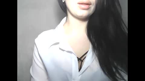 elle010843 online show from January 28, 6:17 pm