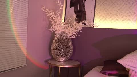 Elle Diane online show from March 10, 4:07 am