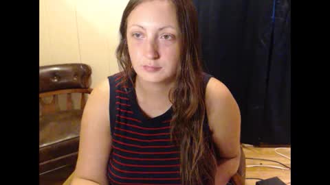 elle online show from October 1, 11:25 pm