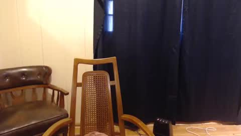 elle online show from September 14, 9:05 pm