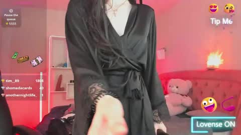 Jennyfer online show from May 19, 3:24 am
