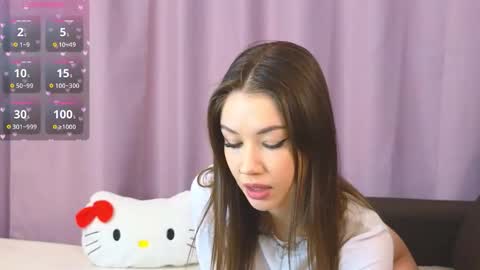 ellie online show from December 13, 8:59 pm