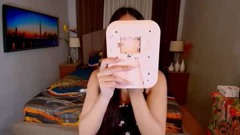 ellie online show from September 13, 7:05 pm