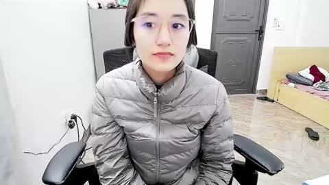 ellsa9x online show from February 4, 7:56 am