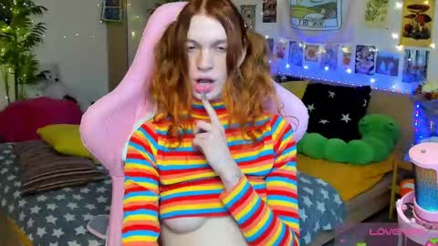 Elly     Fansly  online show from April 3, 6:53 am