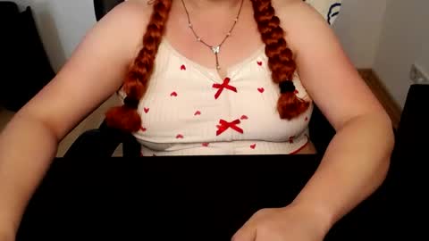Elly online show from July 13, 11:36 am