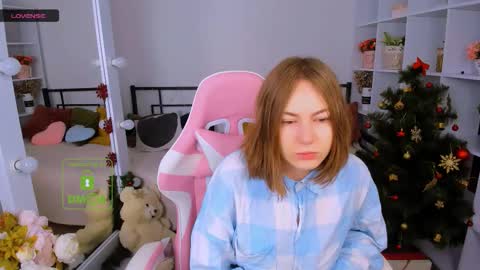 elma_lily online show from January 7, 7:46 am