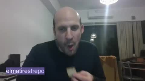 Mati Restrepo online show from May 30, 9:46 pm