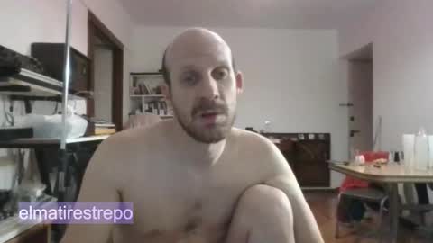 Snapshot of elmatirestrepo chatting on October 9, 11:43 pm Mati Restrepo online show from October 9, 11:43 pm