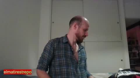 Snapshot of elmatirestrepo chatting on January 4, 4:12 am Mati Restrepo online show from January 4, 4:12 am