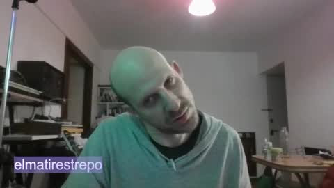 Snapshot of elmatirestrepo chatting on September 26, 2:19 am Mati Restrepo online show from September 26, 2:19 am