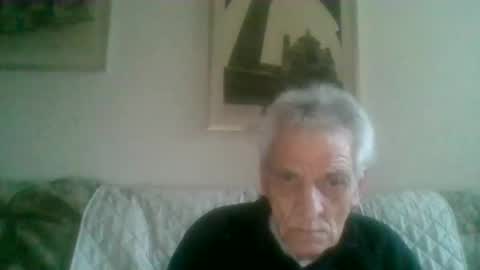 elmo191271 online show from April 4, 4:36 pm