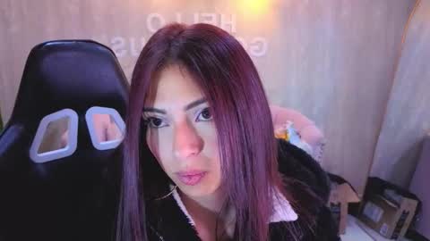 Elody  online show from January 7, 3:22 am