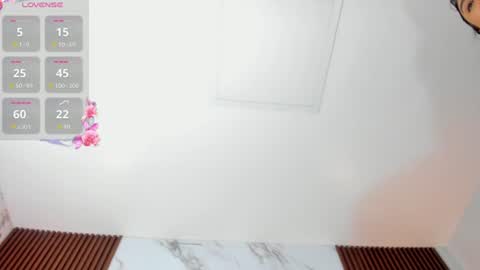  ELSA  online show from July 10, 8:57 pm