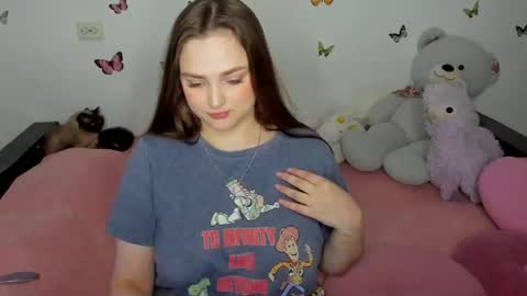 Elsa online show from February 14, 7:27 pm