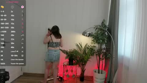 Erica  online show from April 12, 1:59 pm