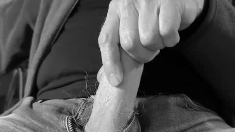 Elvis online show from February 22, 2:04 am