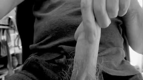 Elvis online show from March 1, 8:24 pm