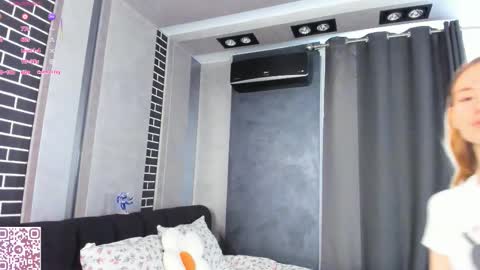 Alex online show from September 25, 3:35 am