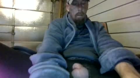 elwooood7 online show from April 19, 11:44 am