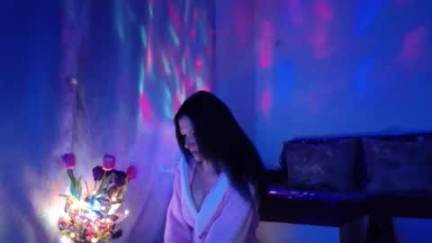 Elisa online show from March 3, 9:26 pm