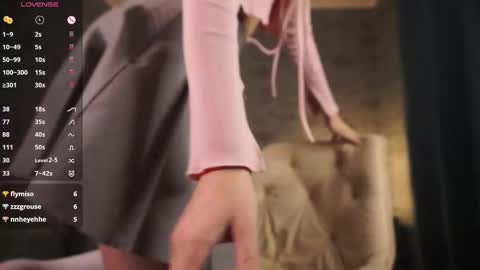  Emily online show from November 3, 9:38 pm