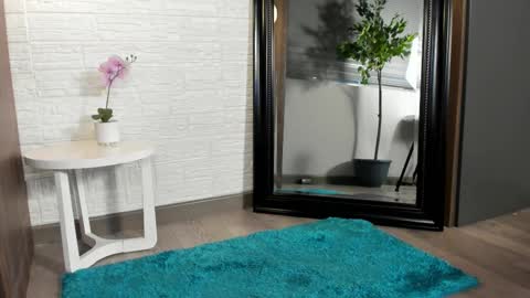 Ema  online show from October 1, 9:46 pm