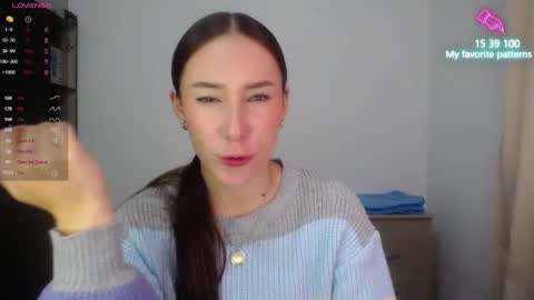 Snapshot of emaa_martins chatting on October 16, 10:19 pm Emaa online show from October 16, 10:19 pm