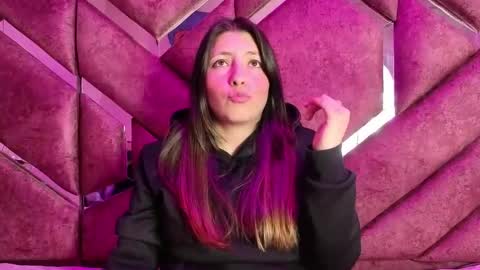 Ember online show from April 18, 3:41 am